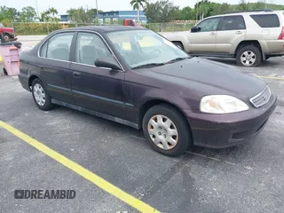 2000 Honda Civic LX z VIN 1HGEJ6676YL044462, wystawiony jako IAAI lot #42421625 z przebiegiem 103 702 mil mil oraz . Historia ofert i sprzedaży dostępna na DreamBid. Obrazek 1.