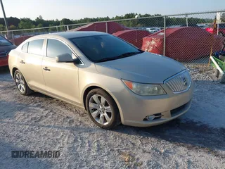 2010 Buick LaCrosse CXL z VIN 1G4GC5EG8AF313011, wystawiony jako IAAI lot #42792254 z przebiegiem 193 446 mil mil oraz . Historia ofert i sprzedaży dostępna na DreamBid. Obrazek 1.