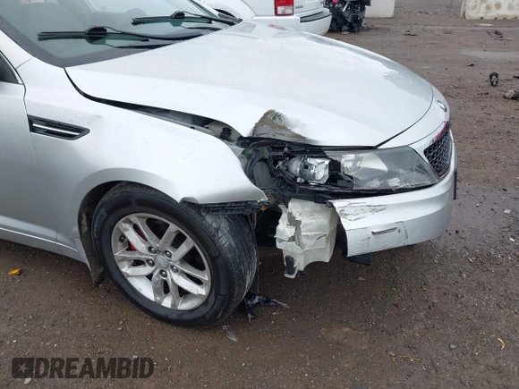 2013 Kia Optima LX z VIN KNAGM4A75D5431221, wystawiony jako IAAI lot #42244970 z przebiegiem 138 157 mil mil oraz . Historia ofert i sprzedaży dostępna na DreamBid. Obrazek 18.