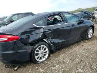 2020 Ford Fusion SE with VIN 3FA6P0LU6LR178414, listed as a Copart auction lot 55758625 with 38,102 mi miles and Salvage title. Bid and sale history available at DreamBid. Image 13.