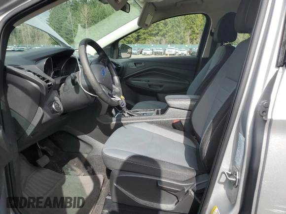 2017 Ford Escape S z VIN 1FMCU0F7XHUD20786, wystawiony jako Copart lot #49641925 z przebiegiem 31 083 mil mil oraz Szkoda całkowita • Salvage title. Historia ofert i sprzedaży dostępna na DreamBid. Obrazek 7.