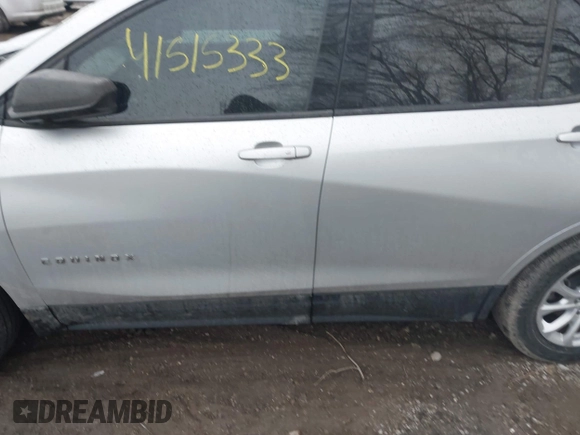 2019 Chevrolet Equinox LS z VIN 3GNAXHEV9KS640830, wystawiony jako IAAI lot #41515333 z przebiegiem 105 077 mil mil oraz . Historia ofert i sprzedaży dostępna na DreamBid. Obrazek 14.