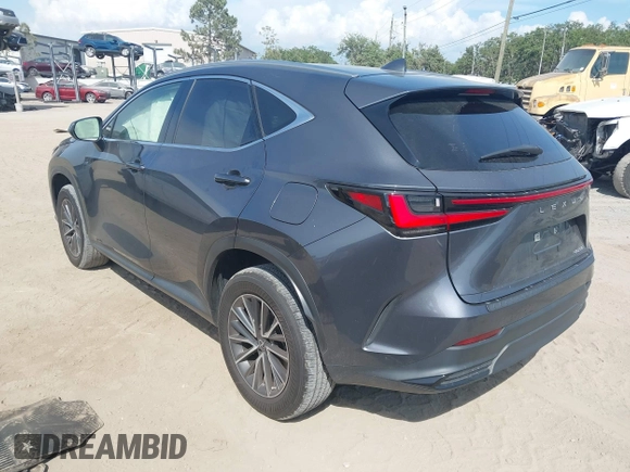 2022 Lexus NX 250 z VIN JTJADCAZ3N5001089, wystawiony jako IAAI lot #42383681 z przebiegiem 30 119 mil mil oraz . Historia ofert i sprzedaży dostępna na DreamBid. Obrazek 3.