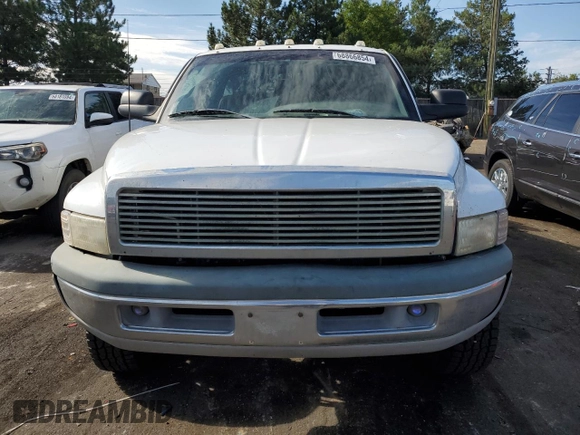 1998 Dodge Ram 2500 with VIN 3B7KF22Z3WG105585, listed as a Copart auction lot 68866854 with 181,466 mi miles and Salvage Title. Bid and sale history available at carsss.com. Image 5.