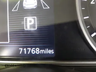 2018 Nissan Kicks SV z VIN 3N1CP5CU3JL519149, wystawiony jako IAAI lot #42459395 z przebiegiem 71 768 mil mil oraz . Historia ofert i sprzedaży dostępna na DreamBid. Obrazek 15.
