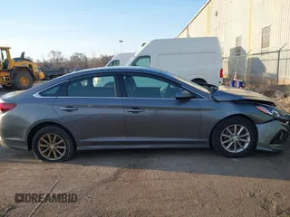 2019 Hyundai Sonata SE with VIN 5NPE24AF0KH751891, listed as a IAAI auction lot 41760542 with 97,517 mi miles and . Bid and sale history available at carsss.com. Image 13.