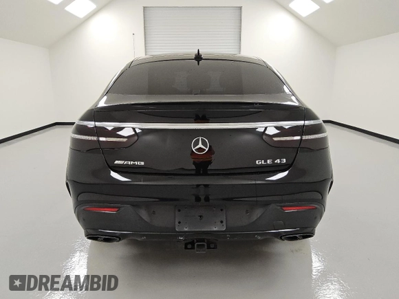 2018 Mercedes-Benz GLE 43 AMG z VIN 4JGED6EB5JA113618, wystawiony jako Copart lot #51303915 z przebiegiem 60 982 mil mil oraz Czysty tytuł • Clean title. Historia ofert i sprzedaży dostępna na DreamBid. Obrazek 6.