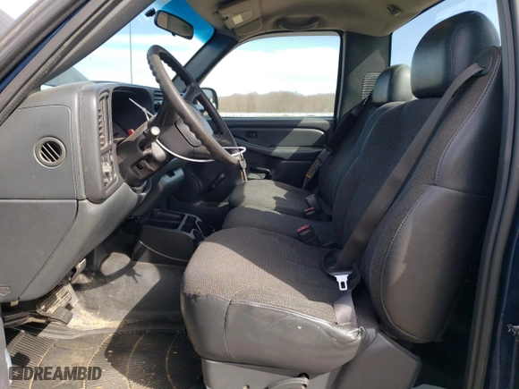 2000 Chevrolet Silverado 1500 with VIN 1GCEC14W7YE274991, listed as a Copart auction lot 49786355 with 76,175 mi miles and Clean Title. Bid and sale history available at carsss.com. Image 7.