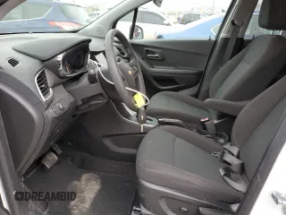 2022 Chevrolet Trax LS with VIN KL7CJNSM6NB549413, listed as a Copart auction lot 45090735 with 15,371 mi miles and Salvage Title. Bid and sale history available at carsss.com. Image 7.