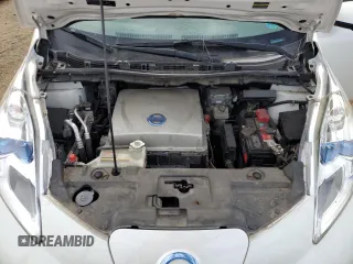 2015 Nissan LEAF S z VIN 1N4AZ0CP4FC302536, wystawiony jako Copart lot #56734025 z przebiegiem 55 940 mil mil oraz Szkoda całkowita • Salvage title. Historia ofert i sprzedaży dostępna na DreamBid. Obrazek 11.