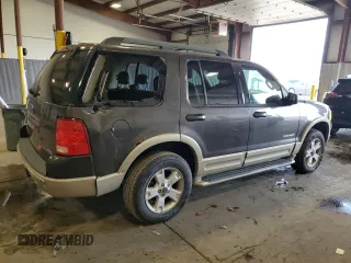 2005 Ford Explorer Eddie Bauer with VIN 1FMDU74E75UA91770, listed as a Copart auction lot 67545334 with 143,950 mi miles and Salvage title. Bid and sale history available at DreamBid. Image 3.
