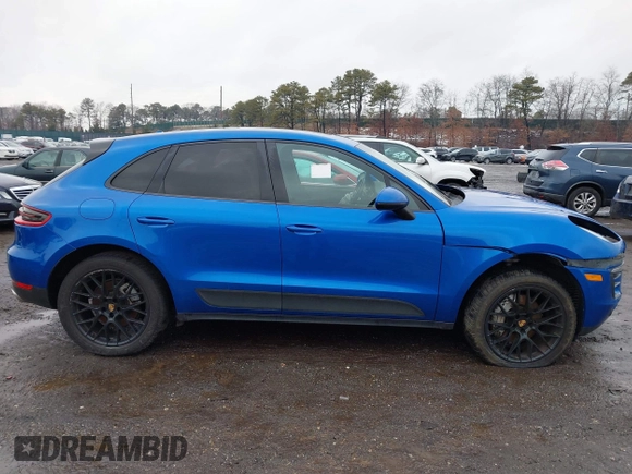 2016 Porsche Macan S с VIN WP1AB2A57GLB46214, выставлен на аукционе IAAI как лот 41537161 с пробегом Не указан миль и . История ставок и продаж доступна на DreamBid. Изображение 13.