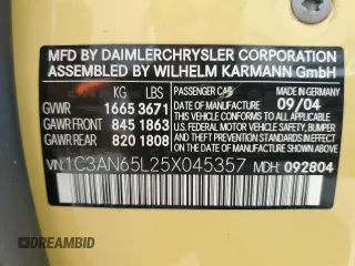 2005 Chrysler Crossfire Limited z VIN 1C3AN65L25X045357, wystawiony jako Copart lot #57453145 z przebiegiem 153 164 mil mil oraz Szkoda całkowita • Salvage title. Historia ofert i sprzedaży dostępna na DreamBid. Obrazek 12.