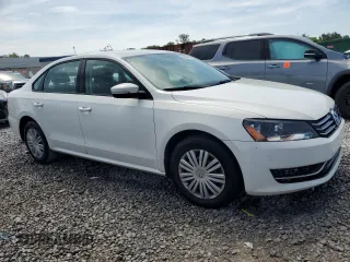 2014 Volkswagen Passat Wolfsburg Edition with VIN 1VWAT7A39EC081810, listed as a Copart auction lot 62676645 with 121,642 mi miles and Salvage title. Bid and sale history available at DreamBid. Image 4.
