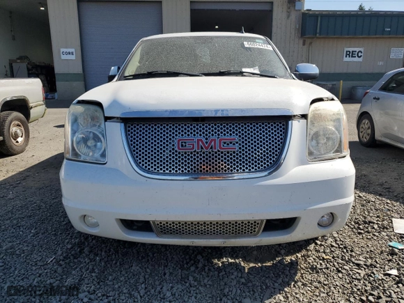 2007 GMC Yukon Denali with VIN 1GKFK63857J171988, listed as a Copart auction lot 66024474 with 218,562 mi miles and Salvage Title. Bid and sale history available at carsss.com. Image 5.