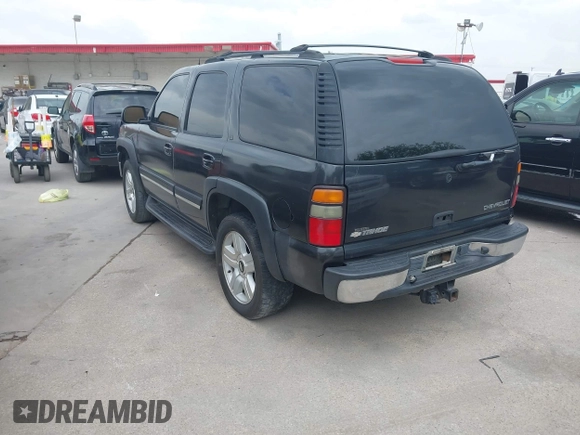 2005 Chevrolet Tahoe LT z VIN 1GNEC13T15J138079, wystawiony jako IAAI lot #42656164 z przebiegiem 331 287 mil mil oraz . Historia ofert i sprzedaży dostępna na DreamBid. Obrazek 3.