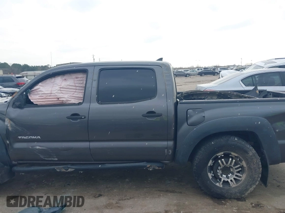 2012 Toyota Tacoma PreRunner z VIN 5TFJU4GN9CX026299, wystawiony jako IAAI lot #41548214 z przebiegiem 188 934 mil mil oraz . Historia ofert i sprzedaży dostępna na DreamBid. Obrazek 14.