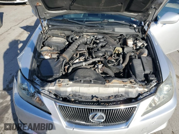 2006 Lexus IS 250 z VIN JTHCK262065003907, wystawiony jako Copart lot #52092505 z przebiegiem 234 529 mil mil oraz Szkoda całkowita • Salvage title. Historia ofert i sprzedaży dostępna na DreamBid. Obrazek 11.