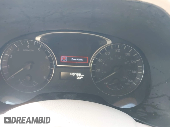 2014 Nissan Pathfinder SV with VIN 5N1AR2MN2EC735446, listed as a IAAI auction lot 41893013 with 149,799 mi miles. Bid and sale history available at carsss.com. Image 7.