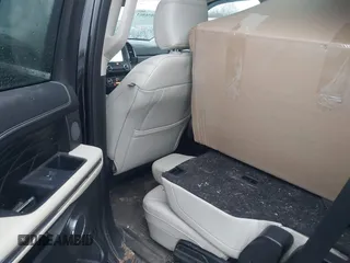 2018 Ford Expedition Platinum with VIN 1FMJU1MT2JEA16459, listed as a IAAI auction lot 40856863 with 125,434 mi miles. Bid and sale history available at carsss.com. Image 8.