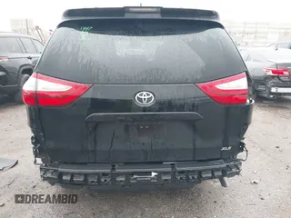 2019 Toyota Sienna XLE Auto Access Seat with VIN 5TDYZ3DC2KS977512, listed as a IAAI auction lot 42437255 with 41,877 mi miles and . Bid and sale history available at DreamBid. Image 16.
