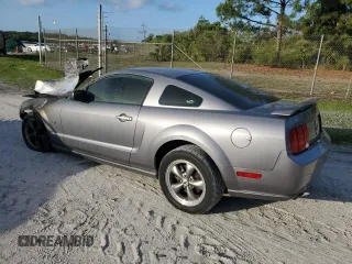 2006 Ford Mustang GT Deluxe with VIN 1ZVFT82H665230721, listed as a Copart auction lot 51584405 with 0 mi miles and Non Repairable. Bid and sale history available at carsss.com. Image 2.