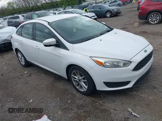 2017 Ford Focus SE with VIN 1FADP3F26HL320298, listed as a IAAI auction lot 41995617 with 128,704 mi miles. Bid and sale history available at carsss.com. Image 1.