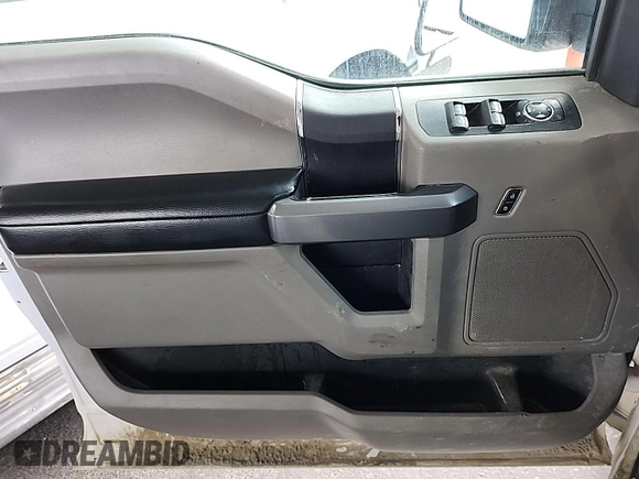 2017 Ford F-150 XL with VIN 1FTEW1EF6HKE54261, listed as a IAAI auction lot 42621287 with 157,861 mi miles and . Bid and sale history available at DreamBid. Image 4.