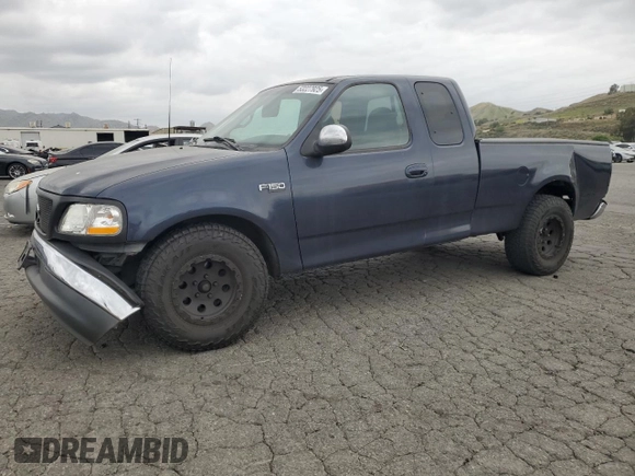2000 Ford F-150 XL with VIN 1FTZX1721YKB14556, listed as a Copart auction lot 53227925 with 0 mi miles and Salvage Title. Bid and sale history available at carsss.com. Image 1.