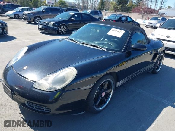2001 Porsche Boxster with VIN WP0CA29891U621813, listed as a IAAI auction lot 41831917 with 195,179 mi miles. Bid and sale history available at carsss.com. Image 6.