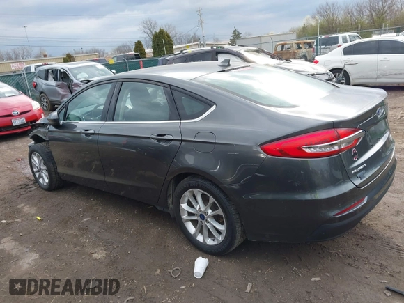 2020 Ford Fusion SE with VIN 3FA6P0HD8LR257138, listed as a IAAI auction lot 41939024 with 101,170 mi miles. Bid and sale history available at carsss.com. Image 15.