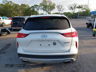 2024 Infiniti QX50 Luxe z VIN 3PCAJ5BA1RF108713, wystawiony jako IAAI lot #42004002 z przebiegiem 14 752 mil mil oraz . Historia ofert i sprzedaży dostępna na DreamBid. Obrazek 16.