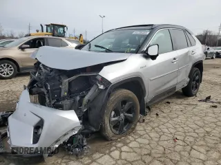 2021 Toyota RAV4 Hybrid XSE with VIN 4T3E6RFV2MU060908, listed as a Copart auction lot 44738455 with 74,536 mi miles and Salvage title. Bid and sale history available at DreamBid. Image 1.