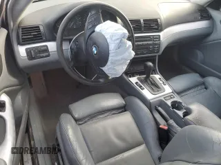 2005 BMW 3 Series 325Ci z VIN WBABV13495JT23413, wystawiony jako Copart lot #50524335 z przebiegiem 150 999 mil mil oraz Szkoda całkowita • Salvage title. Historia ofert i sprzedaży dostępna na DreamBid. Obrazek 8.