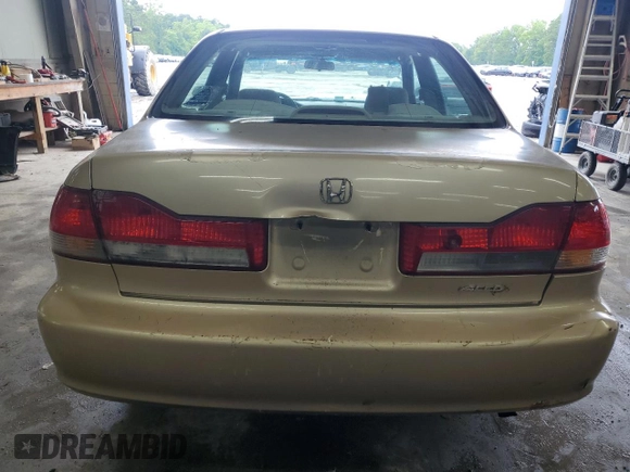 2002 Honda Accord EX z VIN 1HGCG56622A158128, wystawiony jako Copart lot #58494755 z przebiegiem 215 389 mil mil oraz Czysty tytuł • Clean title. Historia ofert i sprzedaży dostępna na DreamBid. Obrazek 6.