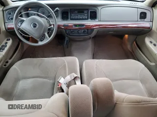 2001 Mercury Grand Marquis GS z VIN 2MEFM74W11X701900, wystawiony jako Copart lot #41913965 z przebiegiem 79 360 mil mil oraz Czysty tytuł • Clean title. Historia ofert i sprzedaży dostępna na DreamBid. Obrazek 8.