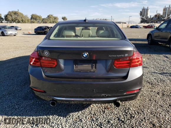 2013 BMW 3 Series ActiveHybrid 3 with VIN WBA3F9C53DF145122, listed as a Copart auction lot 82050064 with 131,804 mi miles and Clean Title. Bid and sale history available at carsss.com. Image 6.