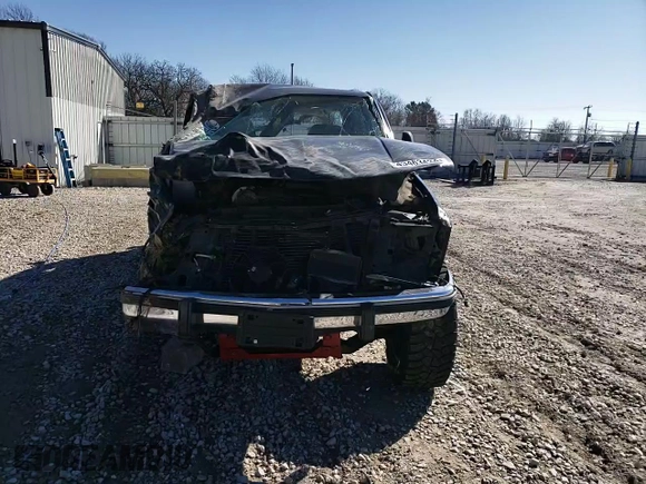 1994 Chevrolet Suburban with VIN 1GNGK26N0RJ420718, listed as a Copart auction lot 43463434 with 137,190 mi miles and Salvage Title. Bid and sale history available at carsss.com. Image 12.