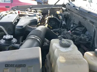 2010 Ford F-150 XL z VIN 1FTEX1CW4AKA38473, wystawiony jako IAAI lot #42717562 z przebiegiem 270 550 mil mil oraz . Historia ofert i sprzedaży dostępna na DreamBid. Obrazek 19.