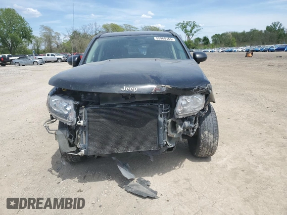 2016 Jeep Compass Sport SE with VIN 1C4NJCBA8GD649929, listed as a Copart auction lot 55960165 with 109,601 mi miles and Salvage title. Bid and sale history available at DreamBid. Image 5.