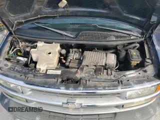 2001 Chevrolet Express with VIN 1GAHG39R511239436, listed as a Copart auction lot 43115255 with 91,398 mi miles and Clean Title. Bid and sale history available at carsss.com. Image 12.