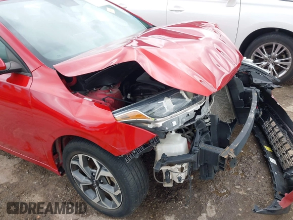 2019 Kia Forte LXS z VIN 3KPF24AD4KE005189, wystawiony jako IAAI lot #42354011 z przebiegiem 73 422 mil mil oraz . Historia ofert i sprzedaży dostępna na DreamBid. Obrazek 6.