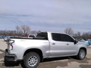 2019 Chevrolet Silverado 1500 LTZ with VIN 1GCUYGED1KZ136389, listed as a Copart auction lot 45356325 with 179,288 mi miles and Salvage Title. Bid and sale history available at carsss.com. Image 3.
