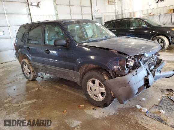2004 Ford Escape XLS with VIN 1FMYU92154KA14600, listed as a Copart auction lot 83101474 with 305,444 mi miles and Salvage Title. Bid and sale history available at DreamBid. Image 4.