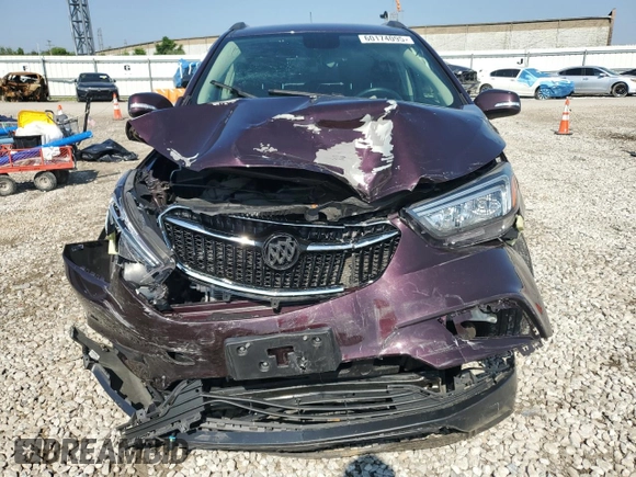 2017 Buick Encore Preferred z VIN KL4CJASB6HB257947, wystawiony jako Copart lot #60174095 z przebiegiem Nie podano mil oraz Szkoda całkowita • Salvage title. Historia ofert i sprzedaży dostępna na DreamBid. Obrazek 5.