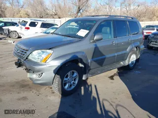 2006 Lexus GX 470 with VIN JTJBT20X660112008, listed as a IAAI auction lot 41379743 with 184530 miles. Bid and sale history available at carsss.com. Image 17.