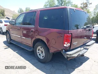 1999 Ford Expedition XLT z VIN 1FMRU1762XLA88470, wystawiony jako IAAI lot #42384804 z przebiegiem Nie podano mil oraz . Historia ofert i sprzedaży dostępna na DreamBid. Obrazek 3.
