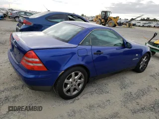 1998 Mercedes-Benz SLK-Class with VIN WDBKK47F9WF079564, listed as a Copart auction lot 71497654 with 226,380 mi miles and Salvage Title. Bid and sale history available at carsss.com. Image 3.
