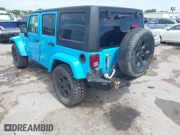 2017 Jeep Wrangler Unlimited Sahara z VIN 1C4BJWEG9HL722849, wystawiony jako IAAI lot #42435486 z przebiegiem 107 571 mil mil oraz . Historia ofert i sprzedaży dostępna na DreamBid. Obrazek 3.