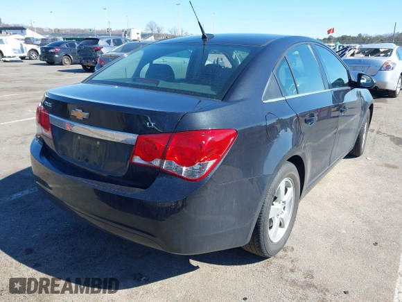 2014 Chevrolet Cruze 1LT with VIN 1G1PC5SB5E7482067, listed as a IAAI auction lot 41697625 with 51,036 mi miles and . Bid and sale history available at DreamBid. Image 4.